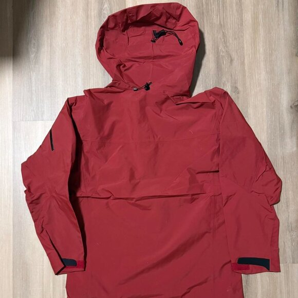 Arc'teryx Alpha SV Jacket - Picture 2 of 4